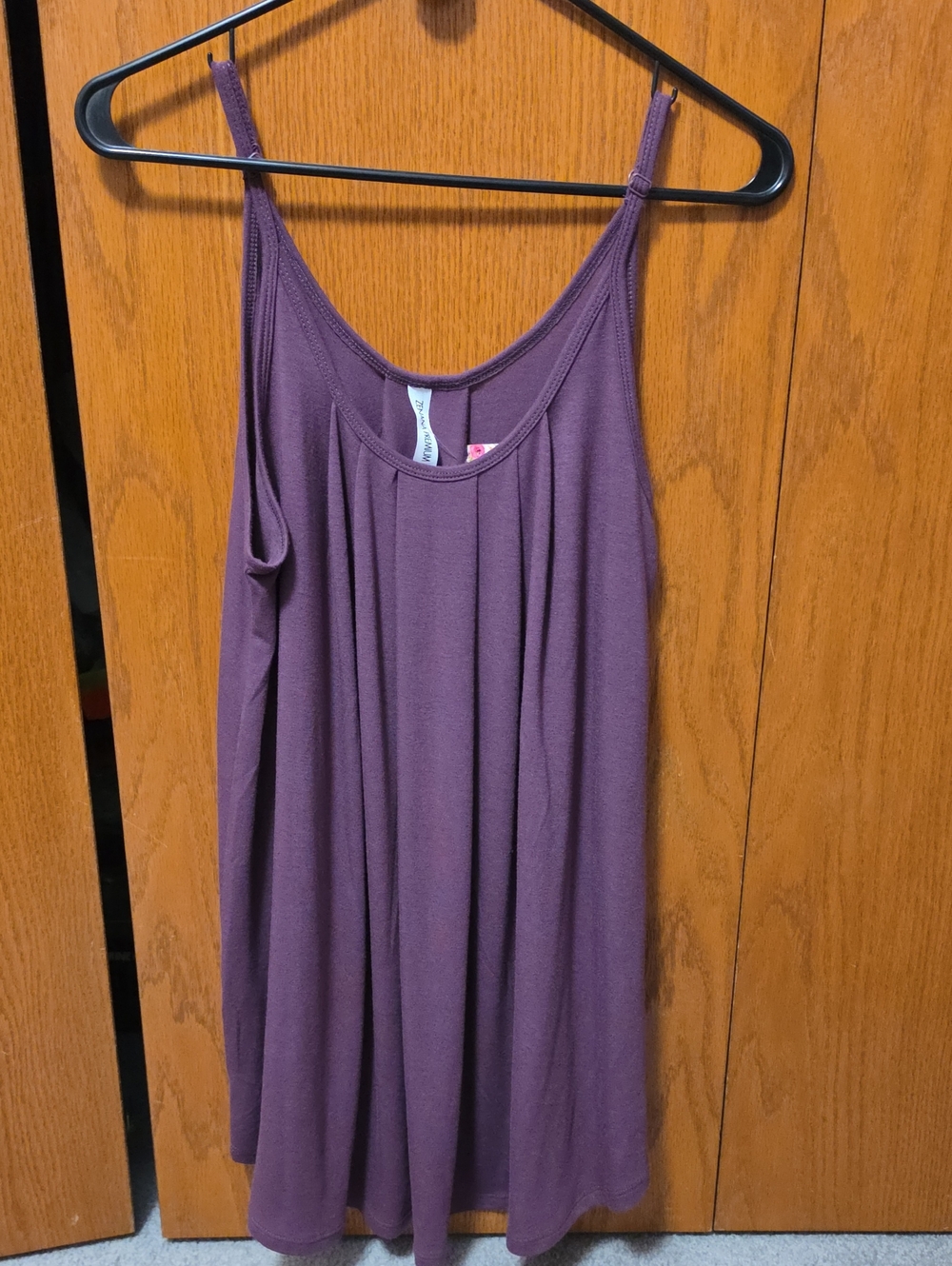Women’s Pleated Scoop Neck Camisole - Plum